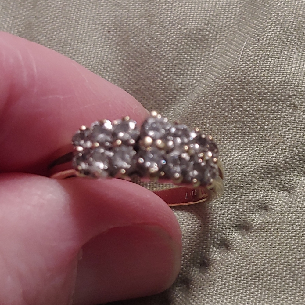 Diamond anniversary band